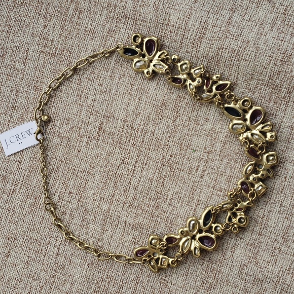 J.Crew Crystal Wreath Cluster Necklace NWT - Picture 7 of 7